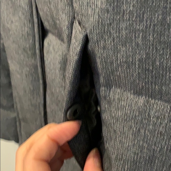 NWT THE LIMITED Faux Fur Down Puffer Vest Jacket - Picture 3 of 9